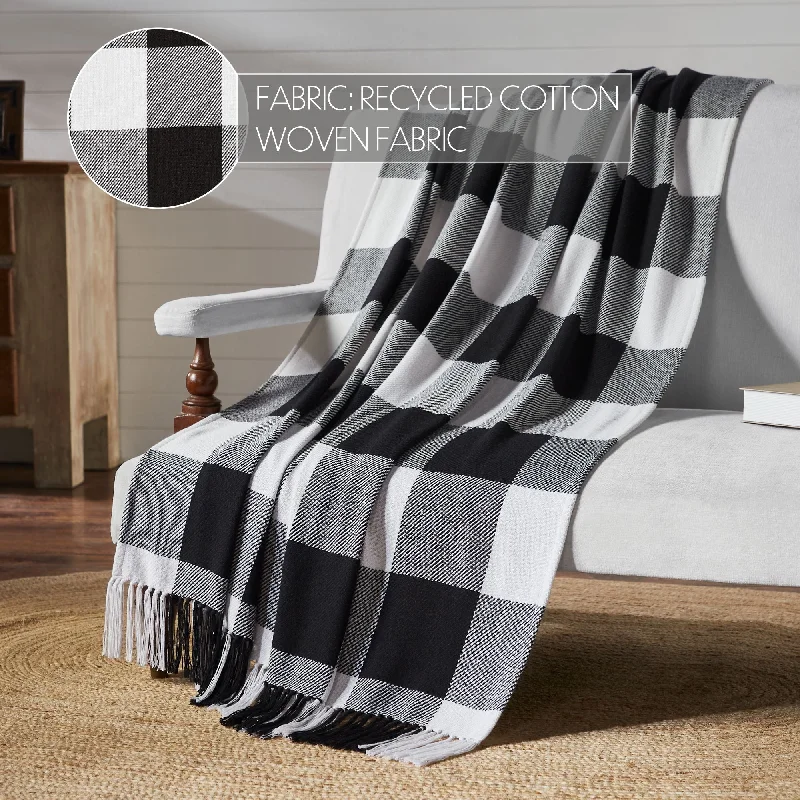 Annie Buffalo Check Black Woven Throw 50x60