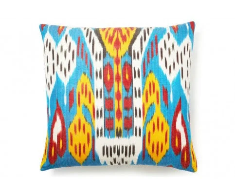 Hadley Pillow design by 5 Surry Lane