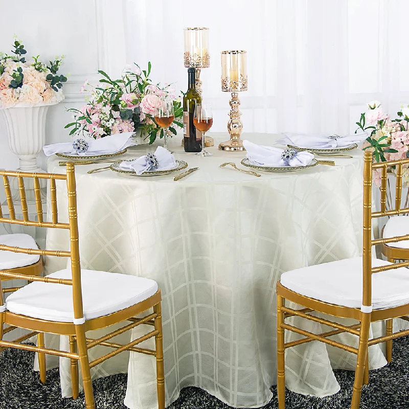 132" Seamless Round Plaid Jacquard Polyester (220 GSM) Tablecloth - Ivory (1pc)