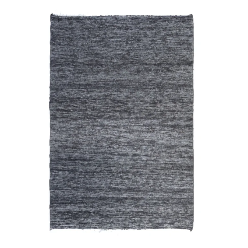 MK Charcoal carpet, 4'6" x 6'9"